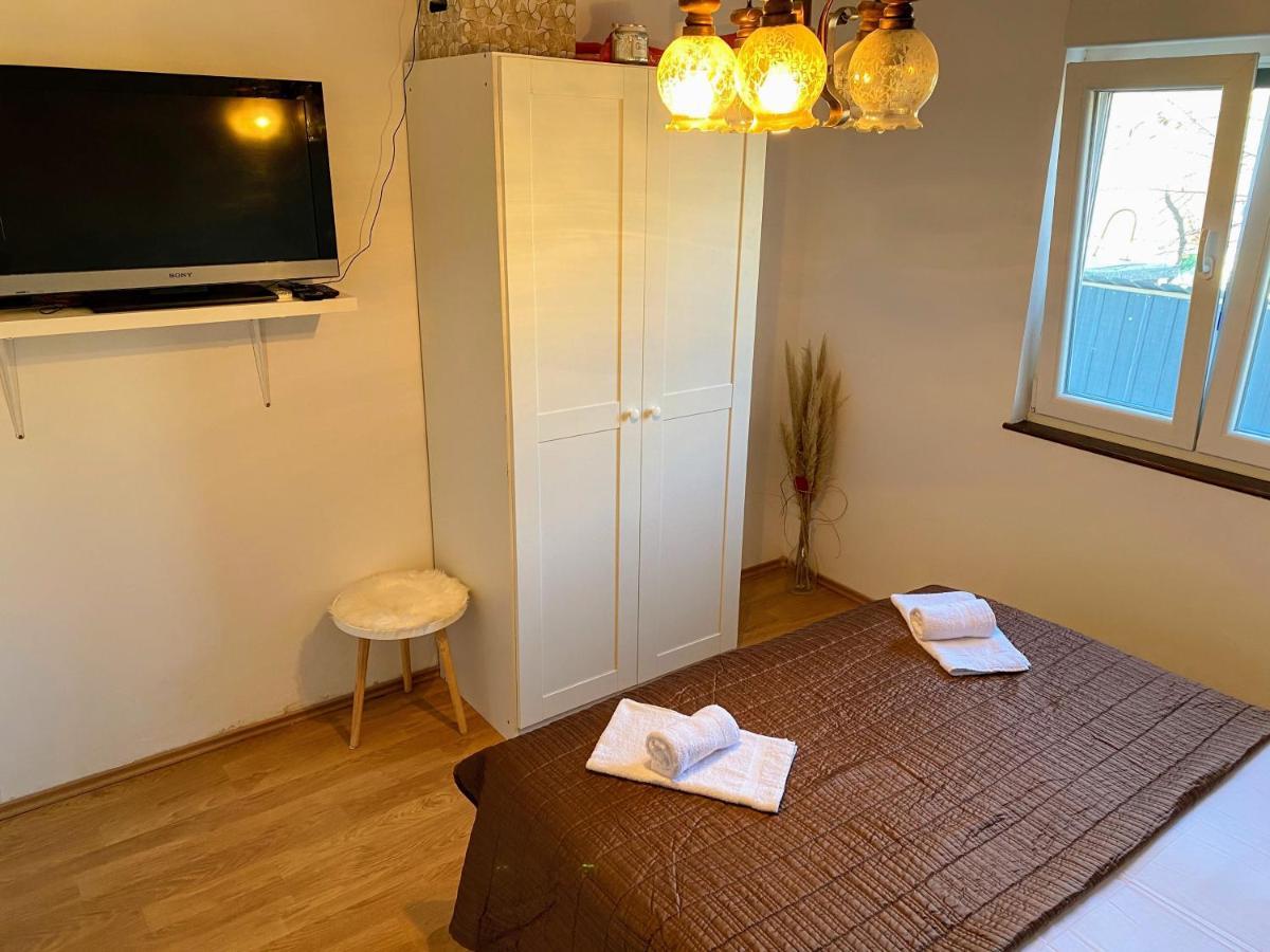 Villa Marie With Pool, Two Bedrooms For 4+2Kids Cavoglave Extérieur photo
