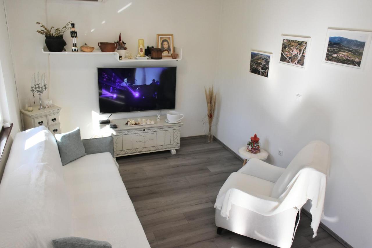 Villa Marie With Pool, Two Bedrooms For 4+2Kids Cavoglave Extérieur photo