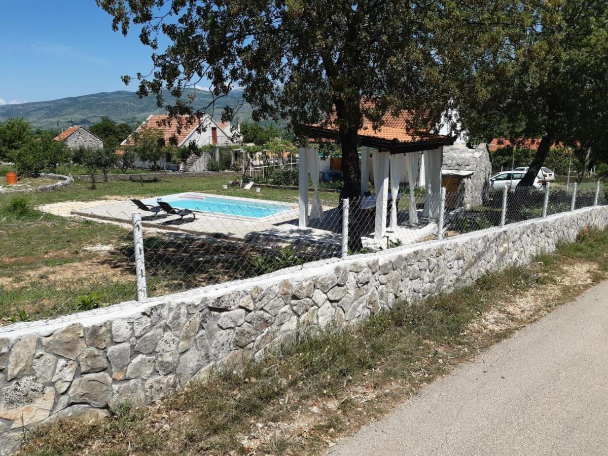 Villa Marie With Pool, Two Bedrooms For 4+2Kids Cavoglave Extérieur photo