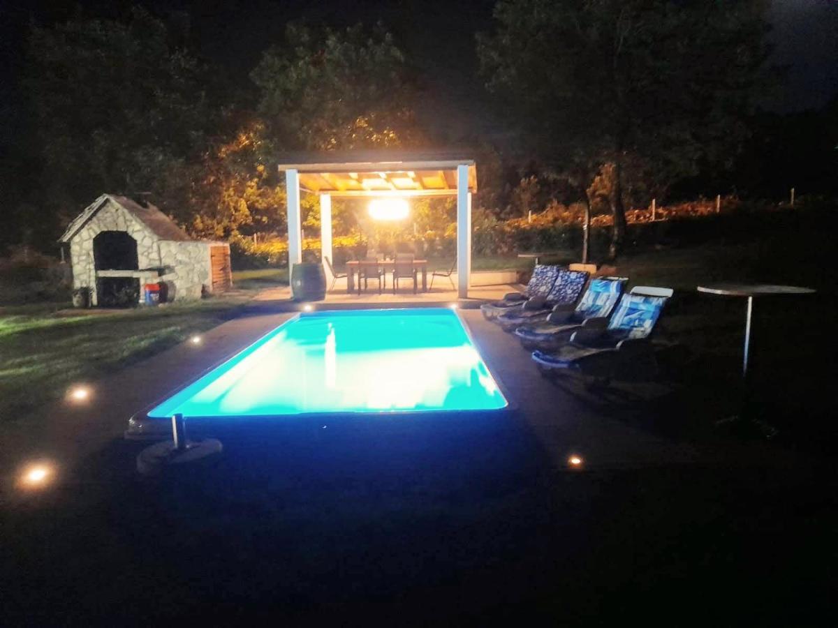 Villa Marie With Pool, Two Bedrooms For 4+2Kids Cavoglave Extérieur photo